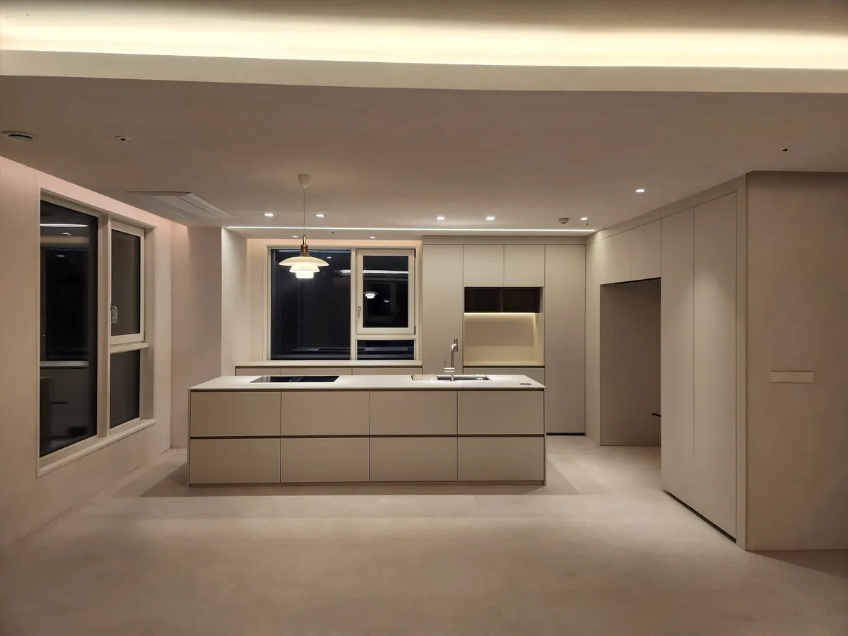 에디핏 Quiet Built-ins 맞춤주방 전경